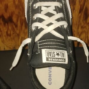 Converse Chuck Taylor AllStar Street Ox Sneakers/ Slip Ons/Low Top/ Youth Size 4